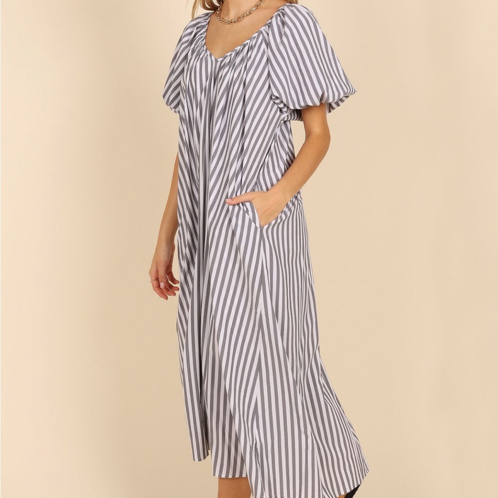 EUC Petal + Pup Greta Puff Sleeve Maxi Dress (worn once)